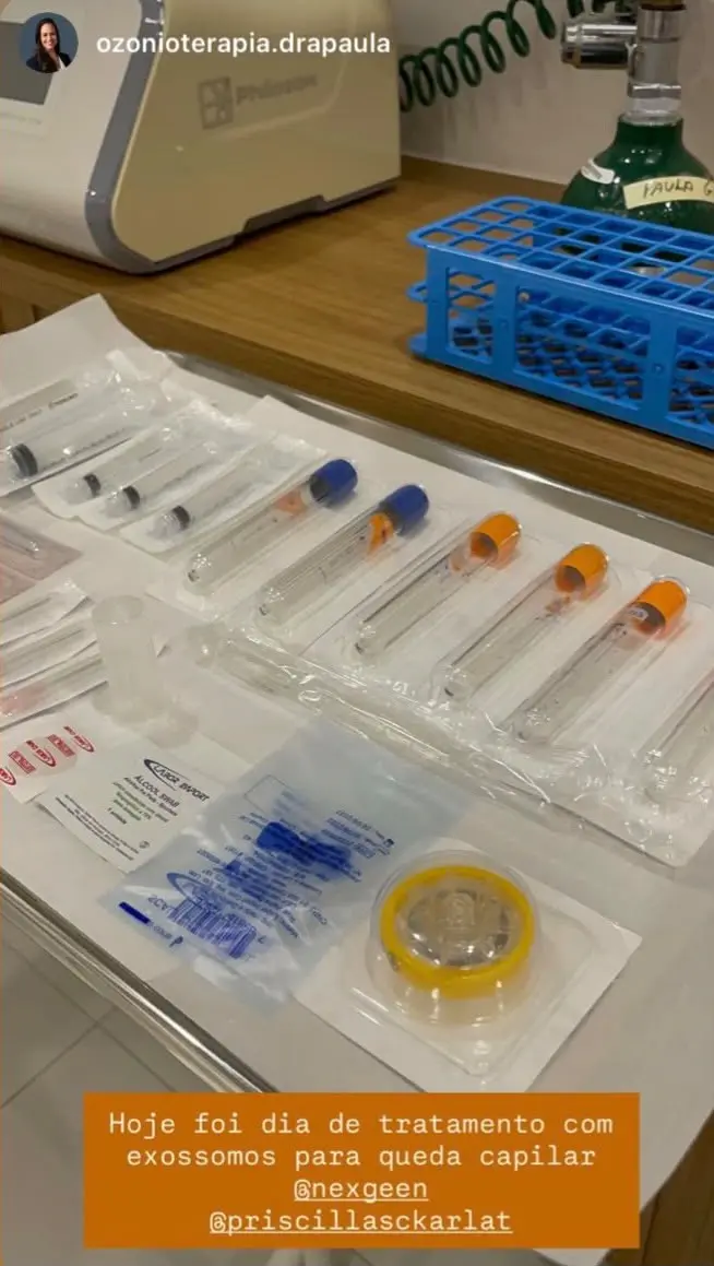 Materiais do protocolo Exomine organizados em clínica